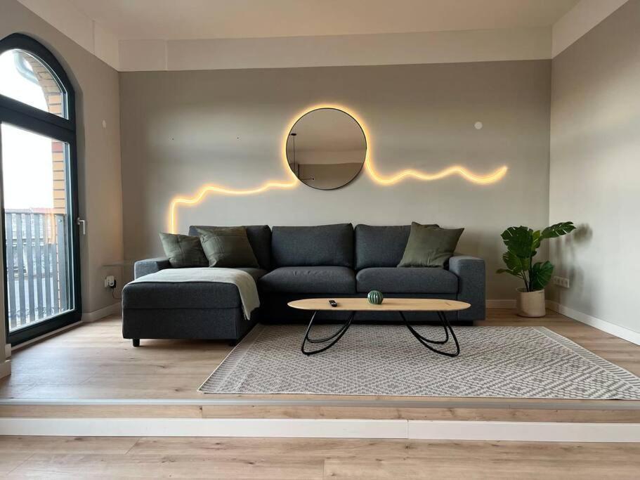 Loft 7 15Min Hbf 2Br Smart Tv Wifi Apartment ไลป์ซิก ภายนอก รูปภาพ
